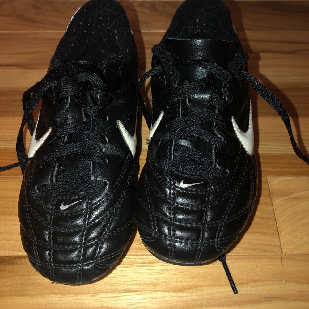 Kids Nike Soccer Cleats size 10c